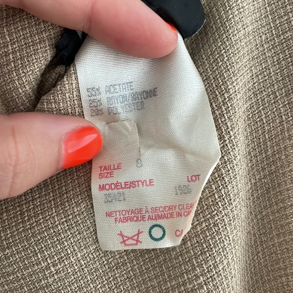 Vintage Beige Tank - Picture 2 of 6